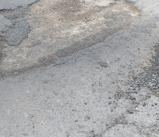 Un utilitario terminó incrustado en la garita de Cnel. Rodolfo Bunge