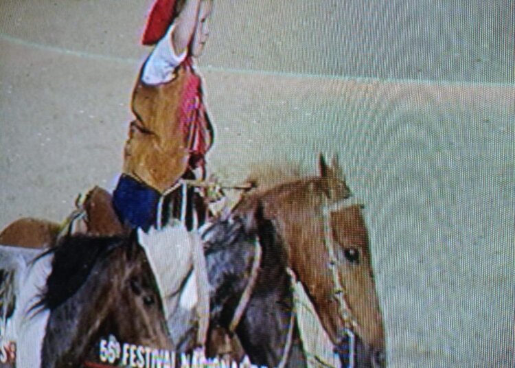 Severiano Larralde de 4 años con sus Alazanes se presentó en el campo de Jesús María