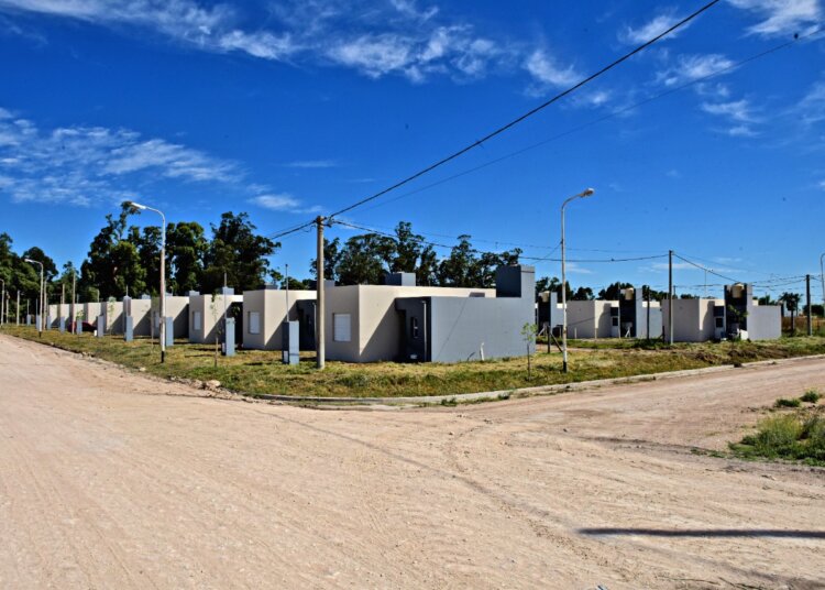 Recorrida por obras en distintos barrios y encuentro con los vecinos