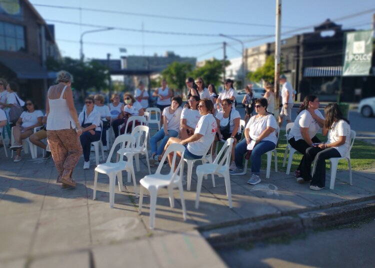 «Jano» convocó a gran cantidad de personas en la plaza céntrica