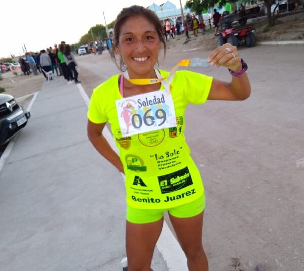 Podio para Soledad Acuña en Río Negro sobre 10 K