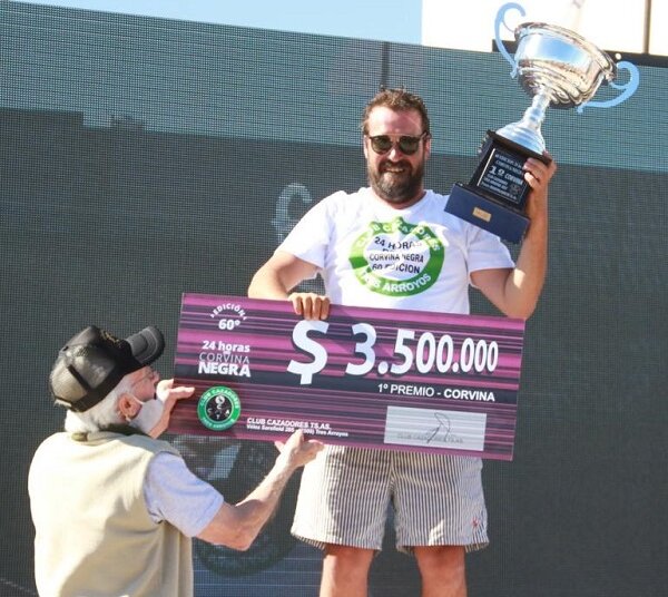 Paolo Bisso se convirtió en el ganador de la 60° edición de Las 24 Horas de la Corvina Negra