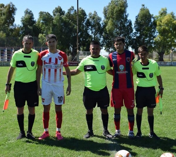 Alumni empató en Laprida ante Lilán con gol de Emanuel Mansilla