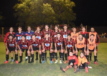 Alumni se quedó con el clásico y el pase a la semifinales  de la Copa Aiello