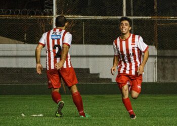 Alumni a la final, le ganó a Recreativo Claromecó anoche por 4 a 2