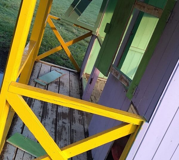 Vandalismo en el Jardín 906, rompieron juegos durante el fin de semana