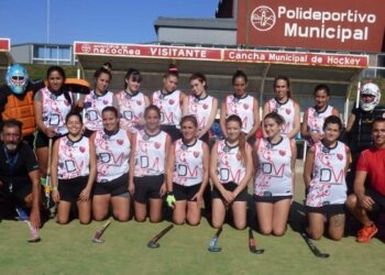 El Hockey Femenino de Onas jugó un amistoso con Mataderos en Necochea