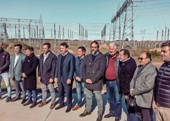 AUTORIDADES FIRMAN EL ACUERDO PARA LA REACTIVACION DE UNA IMPORTANTE OBRA