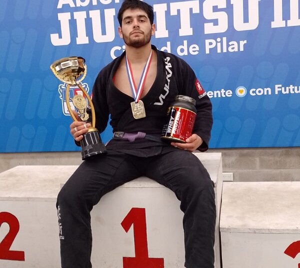 Julián Ayame logró dos podios en el Tercer Torneo de Pilar