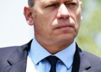 El Ministro Berni llega a Juárez para la entrega de móviles
