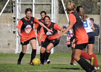 Fútbol Femenino, Juarense perdió con Ferro en el Lafón