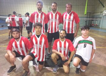 Los equipos de vóley de Alumni jugaron un amistoso con Loma Negra en Barker