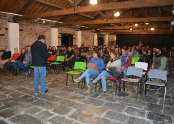 El Intendente se reunió con los vecinos de la Quinta 2
