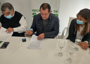 Se concretó la firma del convenio para estudiantes de medicina con la UNICEN