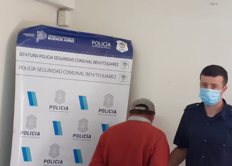 Aprehendieron a un hombre luego de robar una motosierra