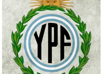 YPF, una historia marcada por los vaivenes políticos de la Argentina