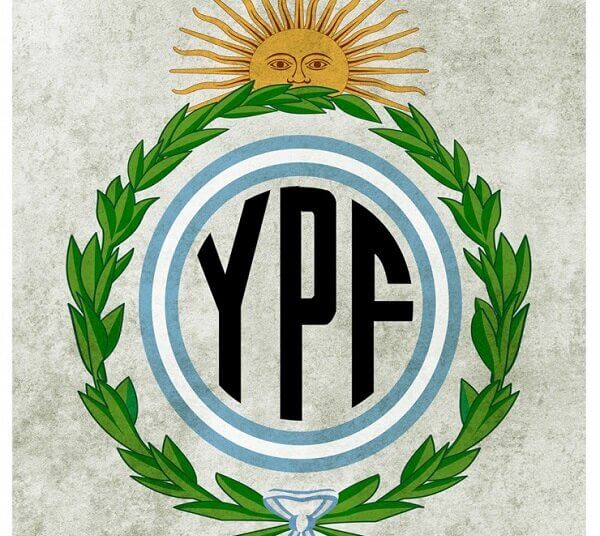 YPF, una historia marcada por los vaivenes políticos de la Argentina