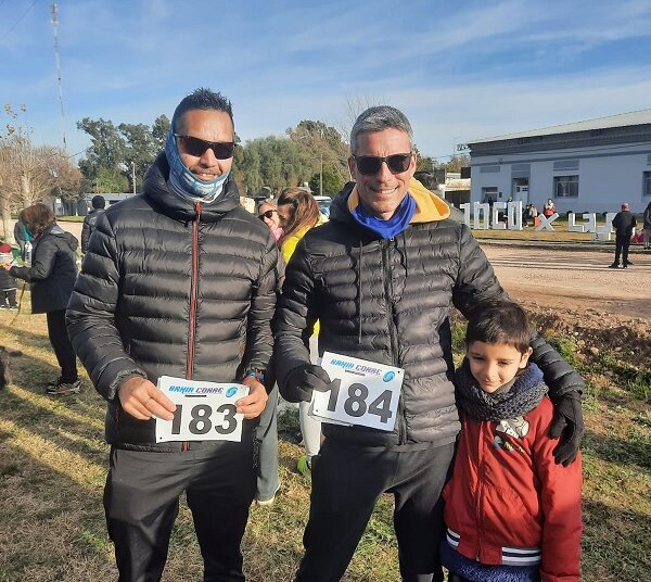 Presencia local en la carrera Al tranco por las escuelas rurales