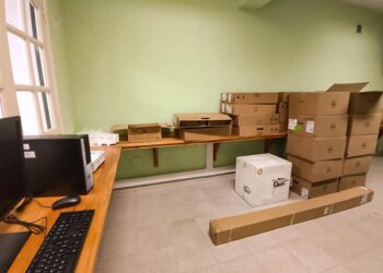 Se recibieron equipos para la creación del aula de informática Municipal