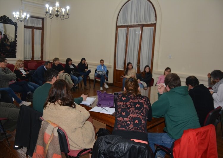 Reunión entre el intendente Marini y proteccionistas de animales