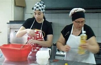 Se abre la inscripción para porteros y peones de cocina