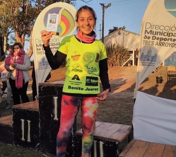 Una atractiva carrera de la Escuela 12, Soledad Acuña presente en los 8k