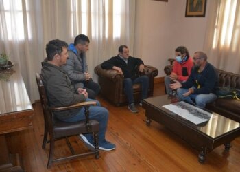 Julio Marini recibió a juarenses que realizaron un Curso Internacional en Perú  