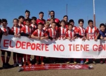 Un club denuncia una sanción discriminatoria por incluir a una niña en el equipo infantil
