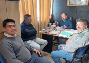 Se realizó la apertura de sobres para obra de cordón cuneta en Barrio Pachán