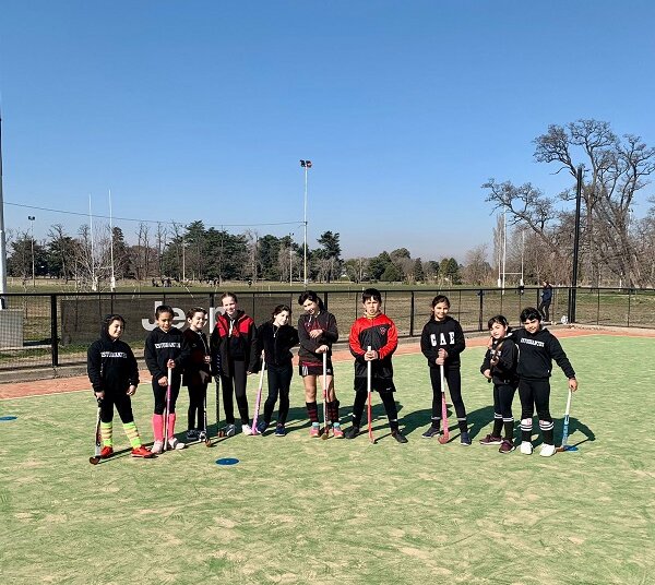Las Indias Hockey participaron de un Encuentro Mixto en Estudiantes de Olavarría