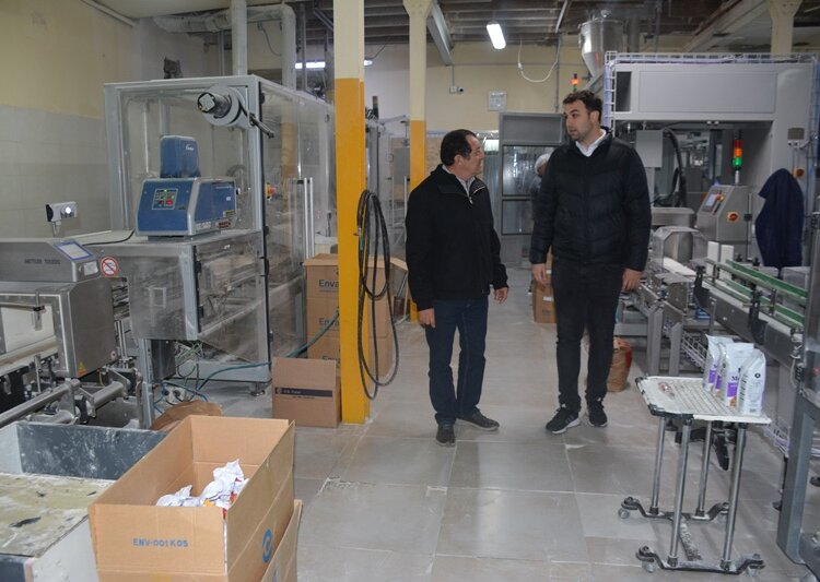 Visita al nuevo sector productivo de Morixe Hnos.