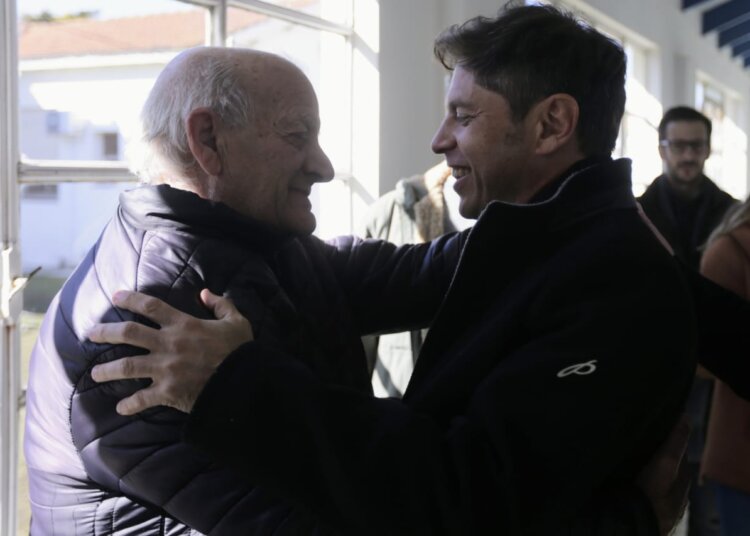 Kicillof encabezó el acto de recategorización del Hospital Municipal de Gonzales Chaves