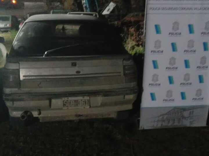 Secuestraron dos vehículos en Villa Cacique