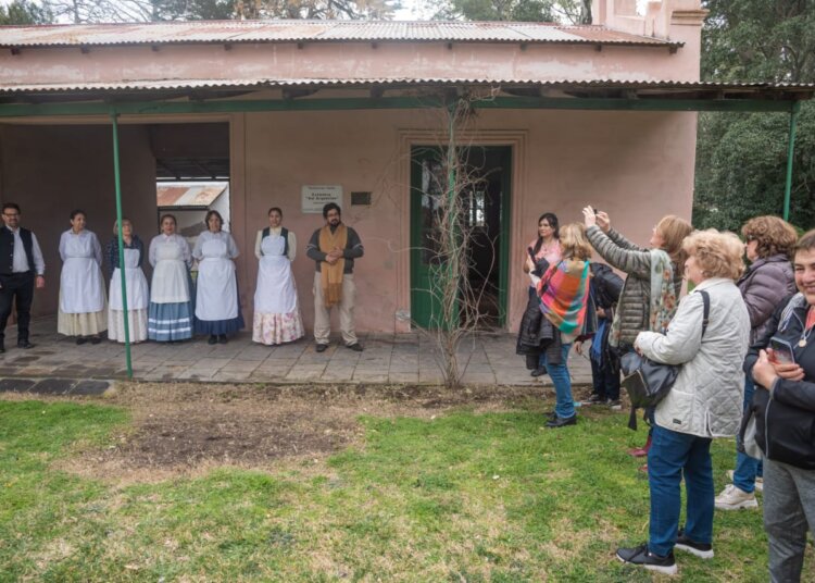 «Curiosos Urbanos» visitaron «El Sol Argentino»