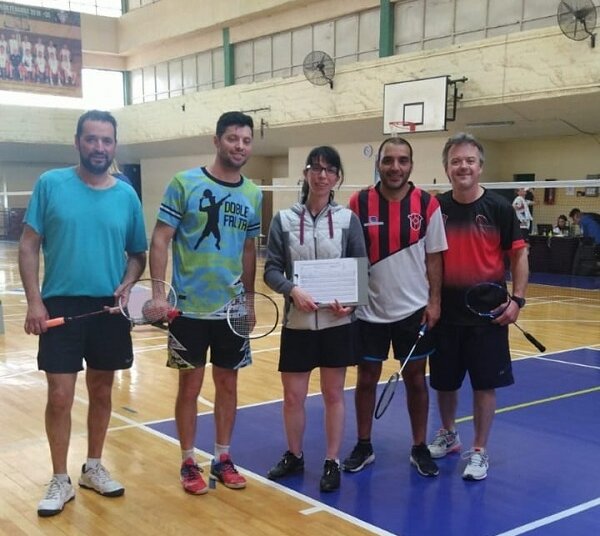 Enormes resultados de la delegación de Bádminton de Juarense en Buenos Aires