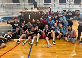 El Sub 18 masculino de la Escuela Municipal de Vóley campeón en Cháves