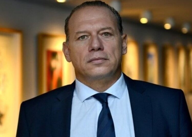 El ministro Berni llega este miércoles a Benito Juárez para la entrega de móviles