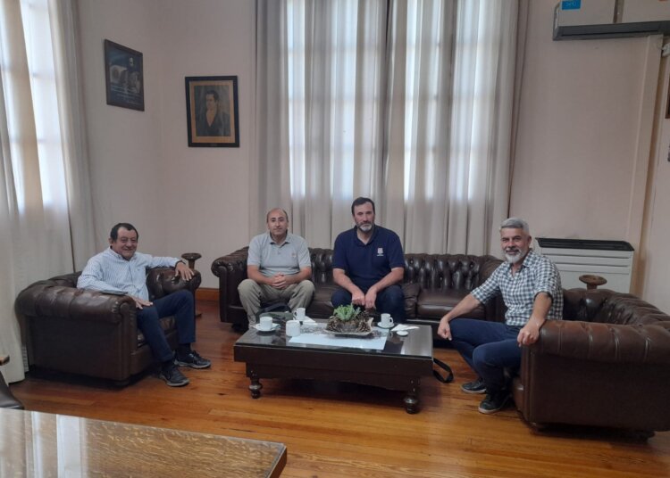 Encuentro productivo entre autoridades de INTA Balcarce y del municipio de Benito Juárez