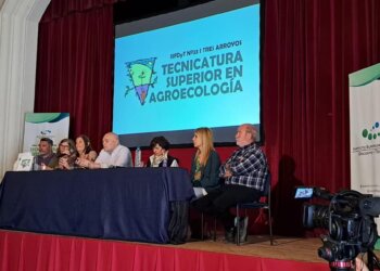 El intendente participó en Tres Arroyos de la 1ra Jornada Agro Ecología
