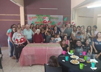 Almuerzo de cierre y fin de año en instituciones dependientes de las áreas de salud y desarrollo social