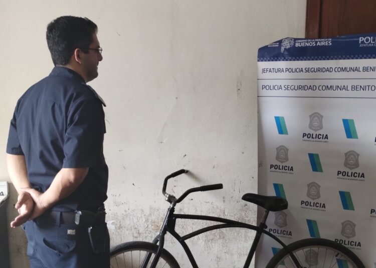 Se realizó un allanamiento y se encontraron elementos relacionado a una causa de robo