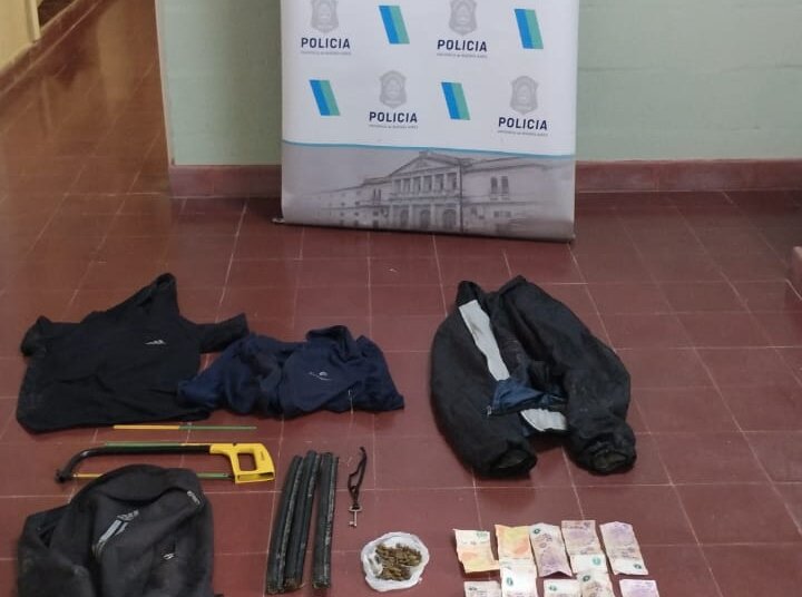 Fueron aprehendidos luego de dejar incomunicados a vecinos al cortar cable telefónico