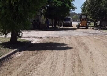 Se realizan tareas de mejoramiento en cales y sectores de Barker y Villa Cacique