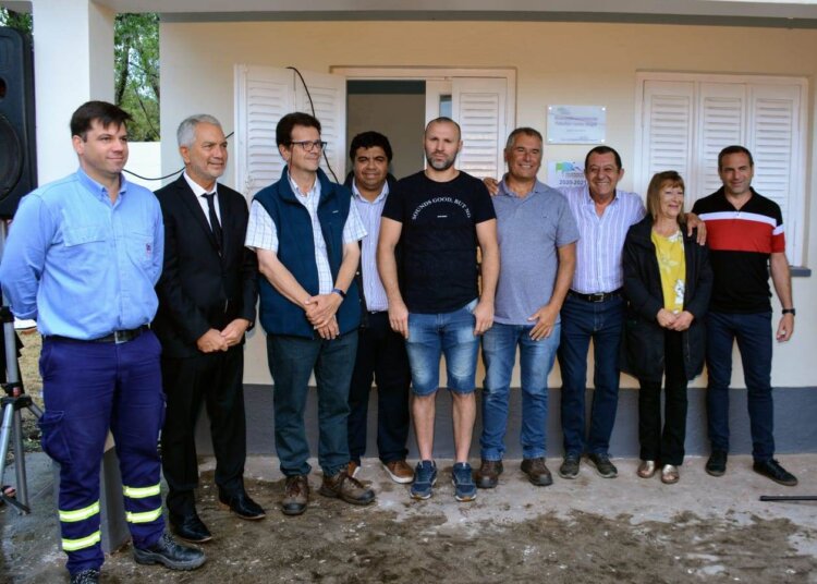 Quedó inaugurada la Cooperativa Textil de insumos con Telas no tejidas (TNT) en Villa Cacique –Barker