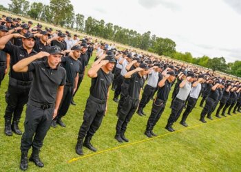 Alak presidió Acto de Egreso de 165 agentes para la U30 de General Alvear