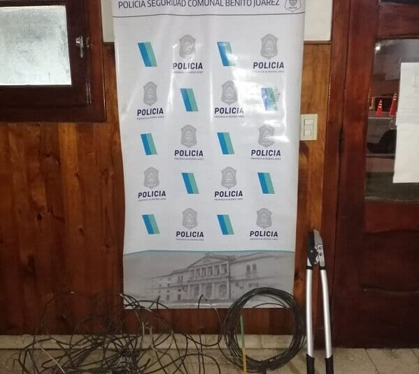 Aprehendieron a menores con elementos de corte y cable alumnio