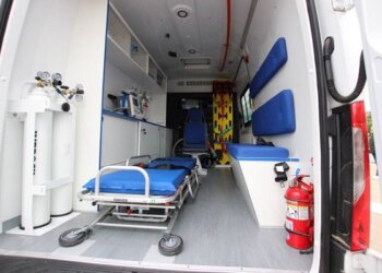 La provincia entregó una ambulancia de alta complejidad en Zarate