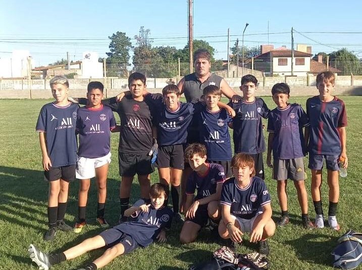Todos los campeones del Torneo Comercial Nocturno que organizo el Rojinegro