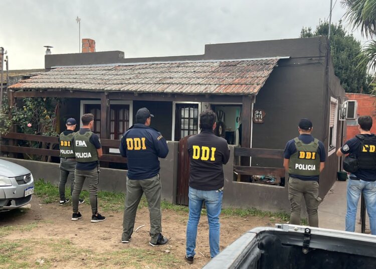 Encontraron en Juárez un vehículo que había sido robado en Azúl
