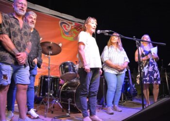 Villa Cacique- Barker cerró la temporada de verano